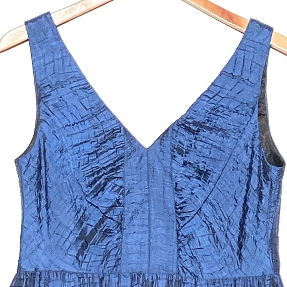 KAY UNGER Women’s Blue Sleeveless Vneck Cocktail Mini Dress Crinkle Taffeta 12P - Picture 2 of 7